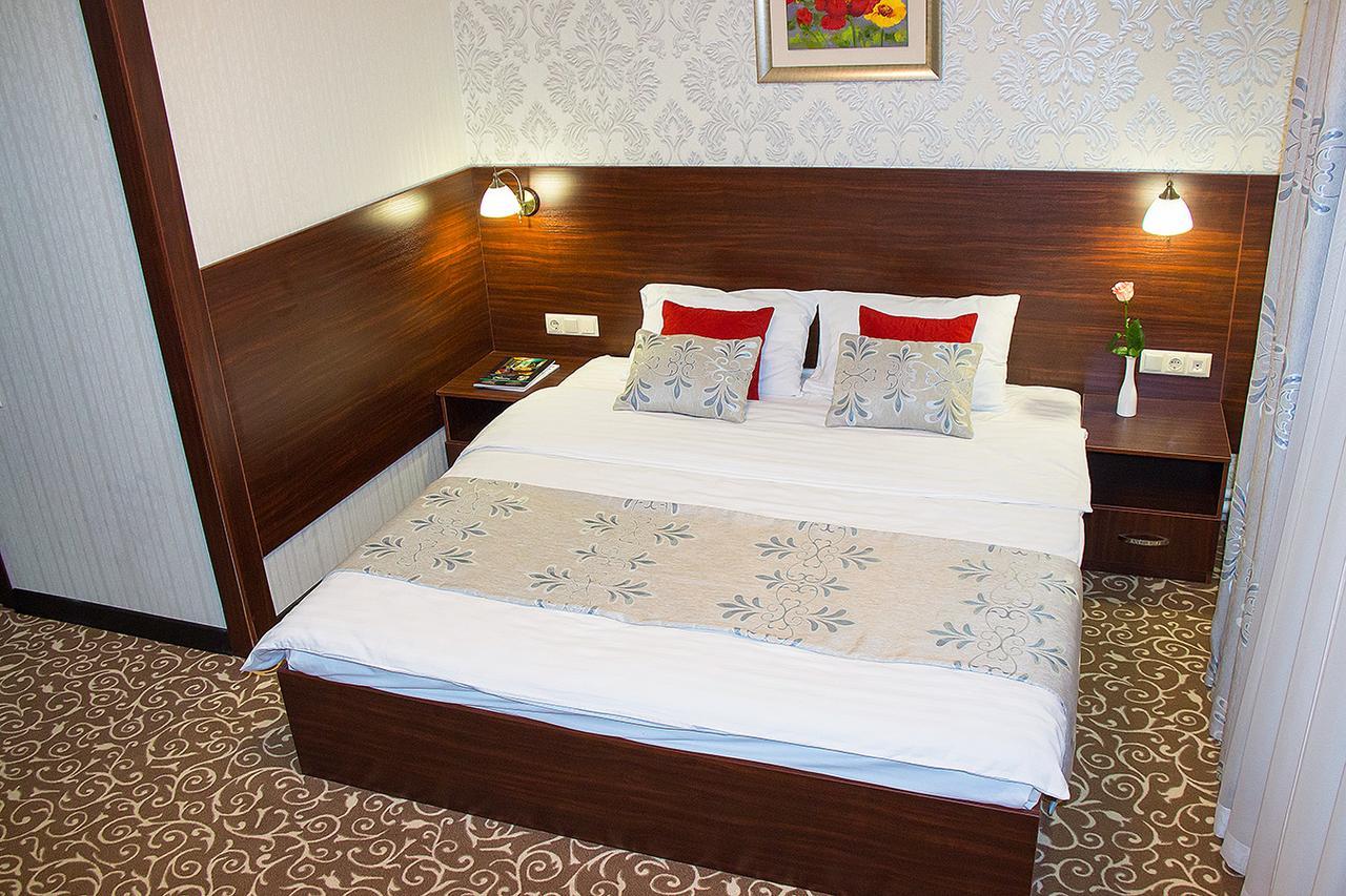 Silk Way Hotel Almaty Exterior foto